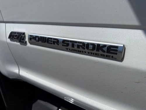 2022 Ford F-350SD Lariat