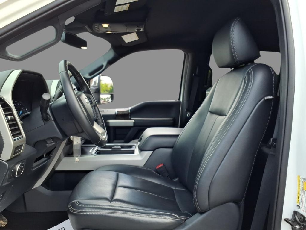 2022 Ford F-350SD Lariat