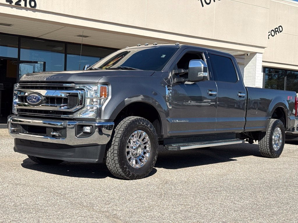 2022 Ford F-350SD XLT