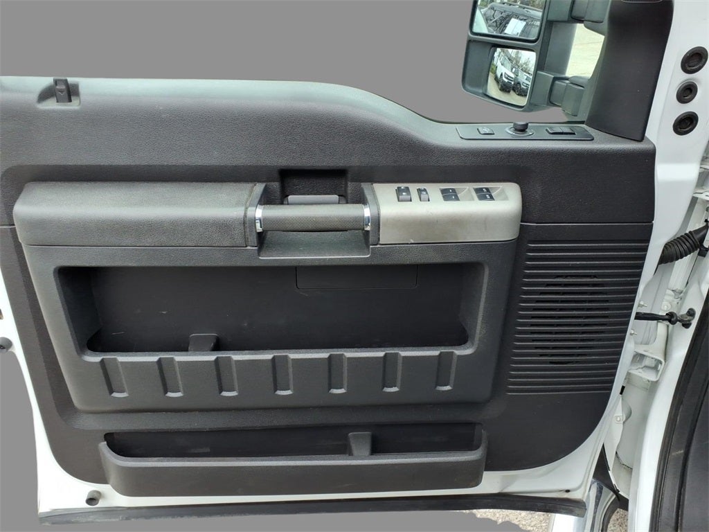 2016 Ford F-350SD Lariat DRW