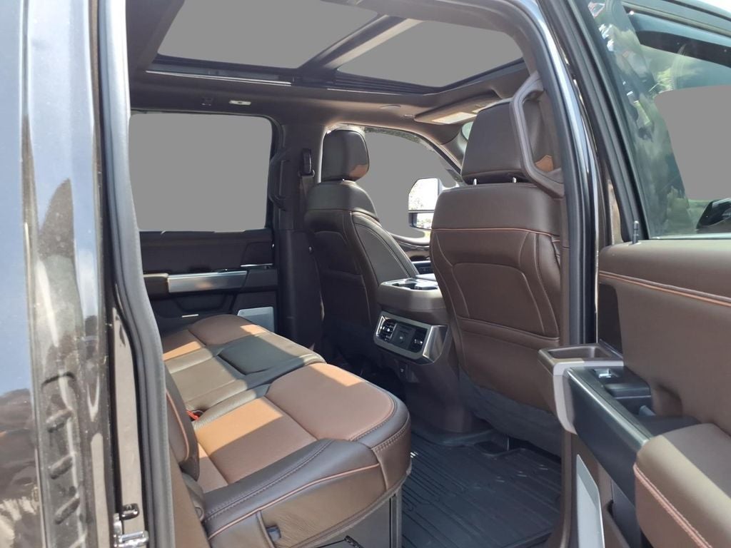 2025 Ford F-450SD King Ranch DRW