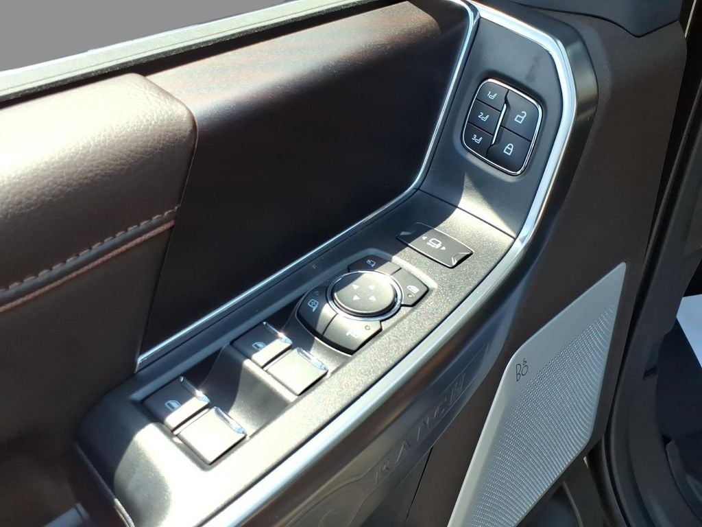 2025 Ford F-450SD King Ranch DRW