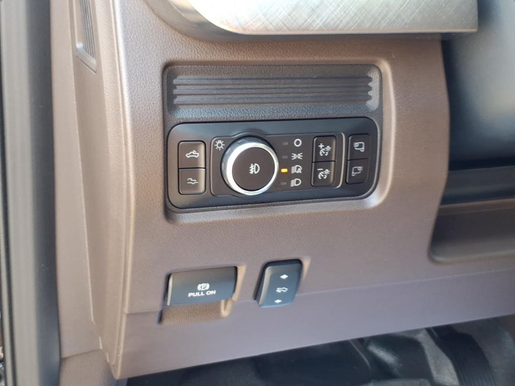 2025 Ford F-450SD King Ranch DRW