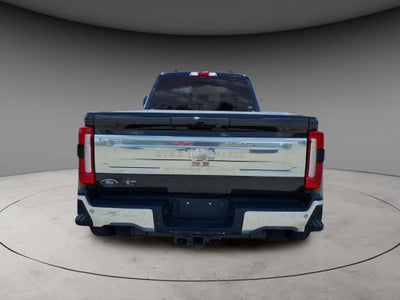 2025 Ford F-450SD King Ranch DRW