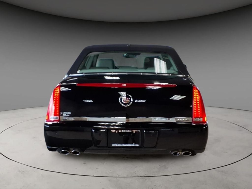 2008 Cadillac DTS Base
