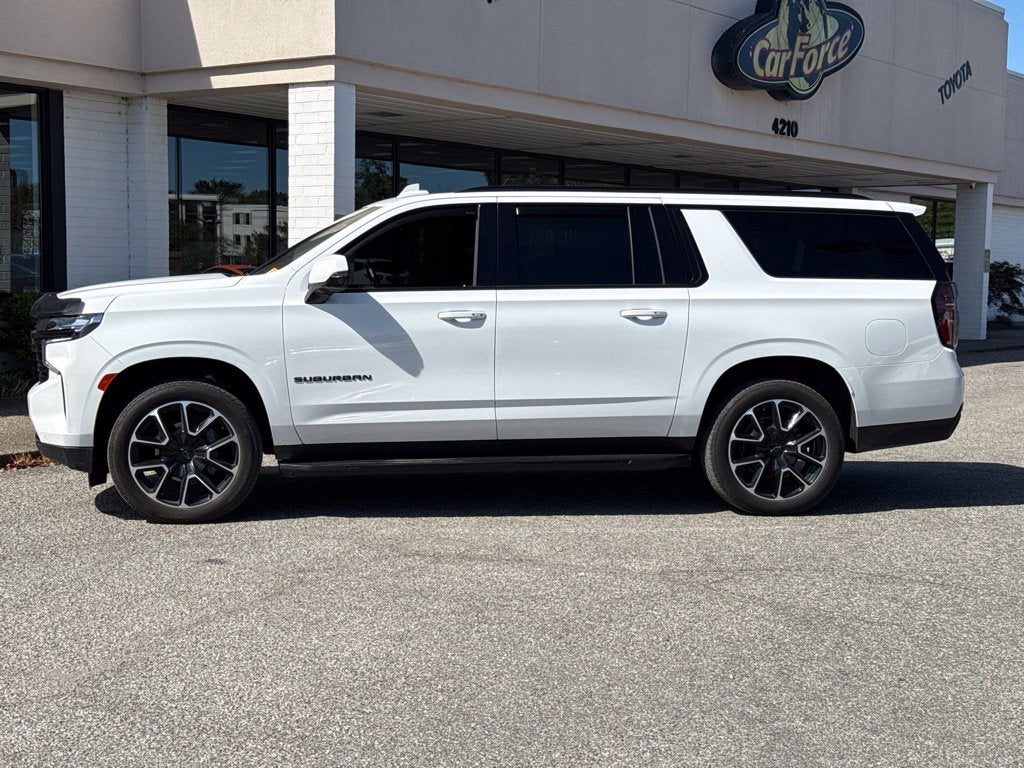 2024 Chevrolet Suburban RST