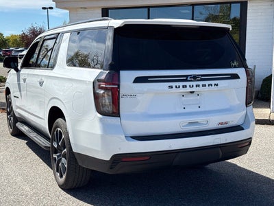 2024 Chevrolet Suburban RST