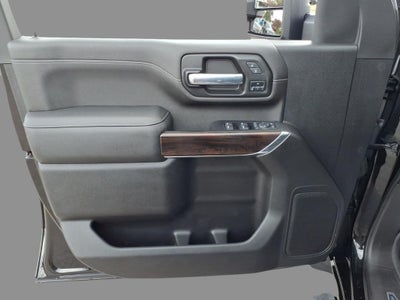 2022 GMC Sierra 2500HD SLT