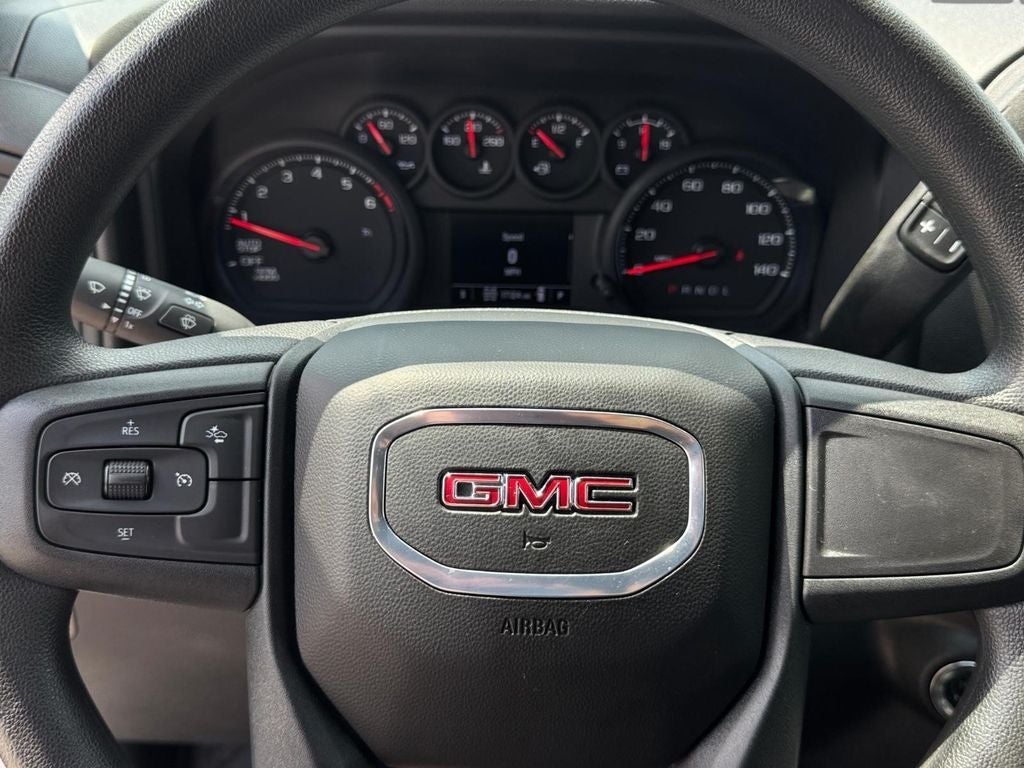 2025 GMC Sierra 1500 Pro
