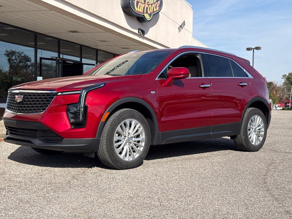 2024 Cadillac XT4 Luxury