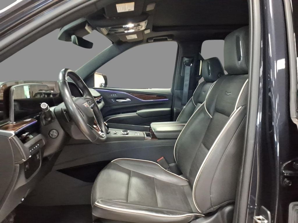 2022 Cadillac Escalade Premium Luxury