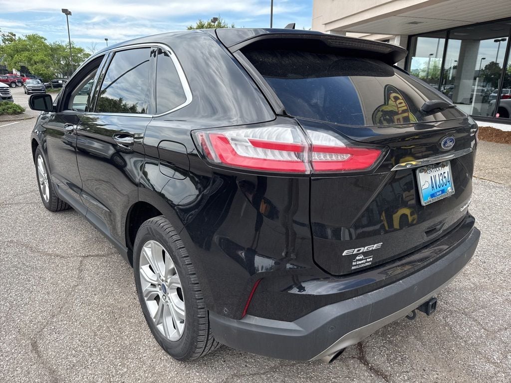 2020 Ford Edge Titanium