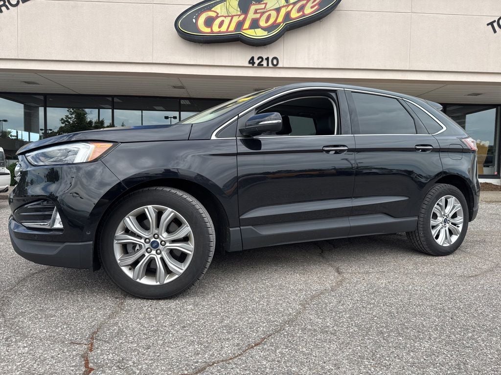2020 Ford Edge Titanium
