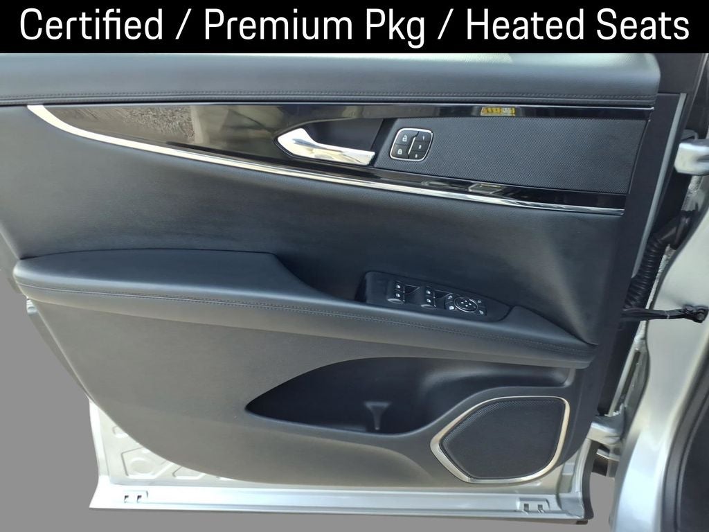 2022 Lincoln Nautilus Standard