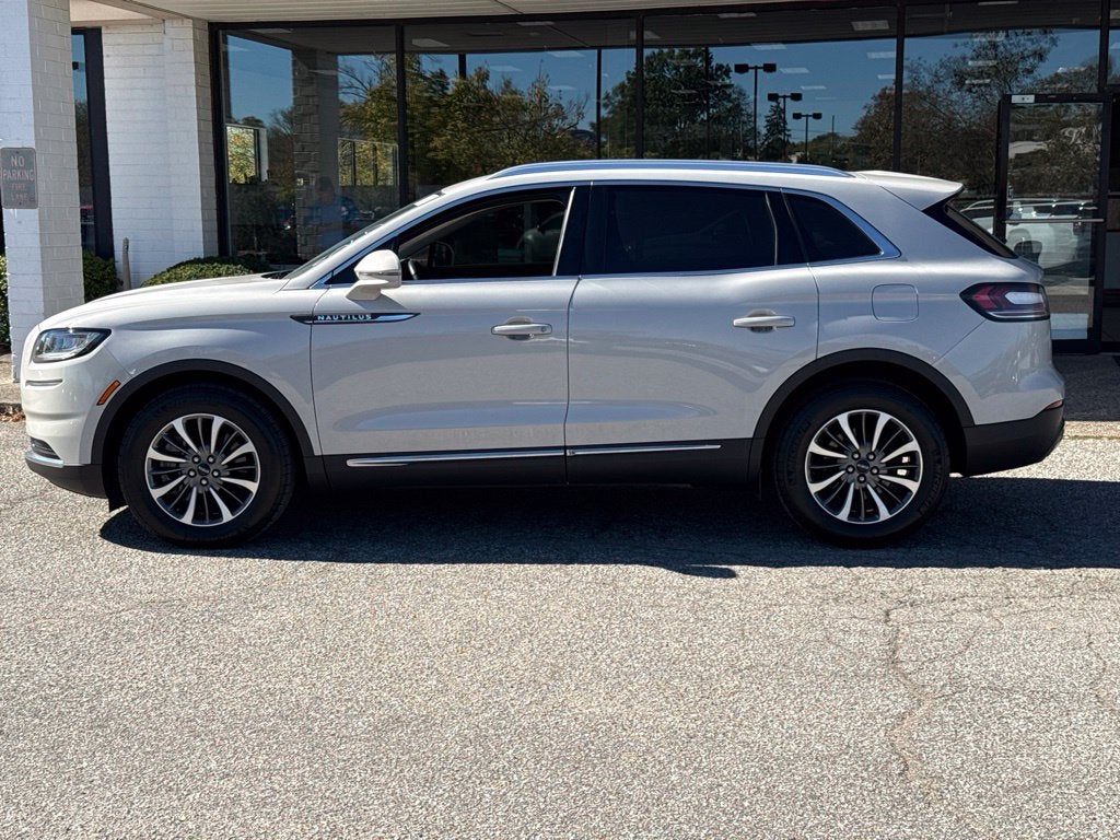 2023 Lincoln Nautilus Standard