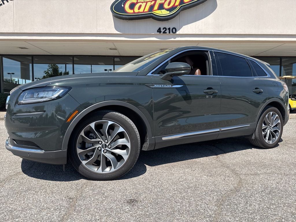 2023 Lincoln Nautilus Reserve