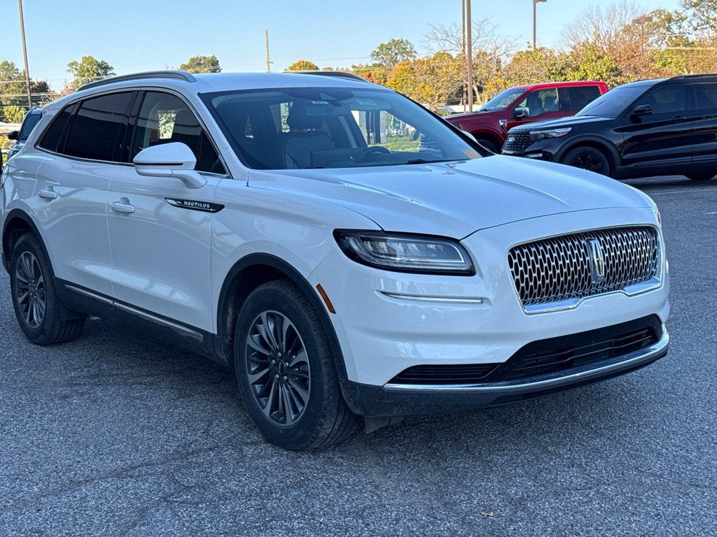 2023 Lincoln Nautilus Standard