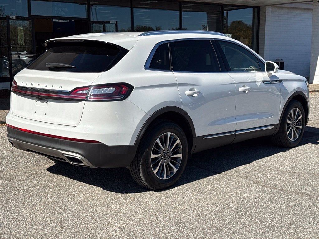2023 Lincoln Nautilus Standard