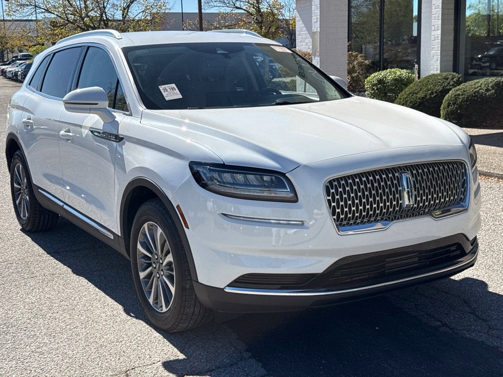 2023 Lincoln Nautilus Standard