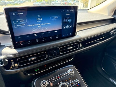 2023 Lincoln Nautilus Standard
