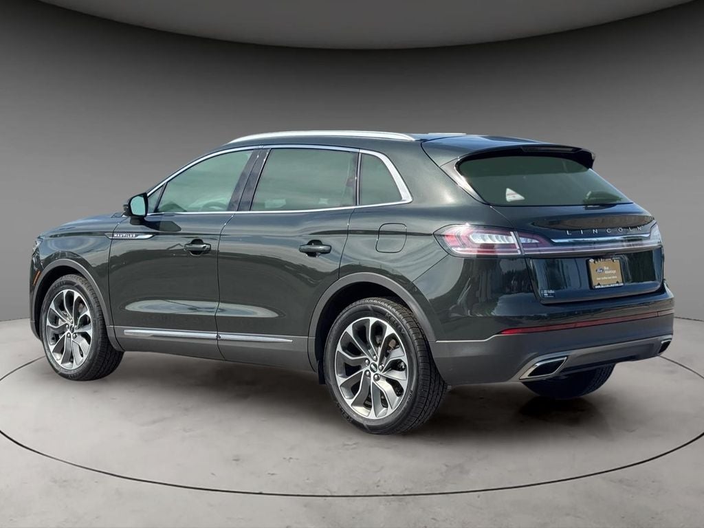2022 Lincoln Nautilus Reserve