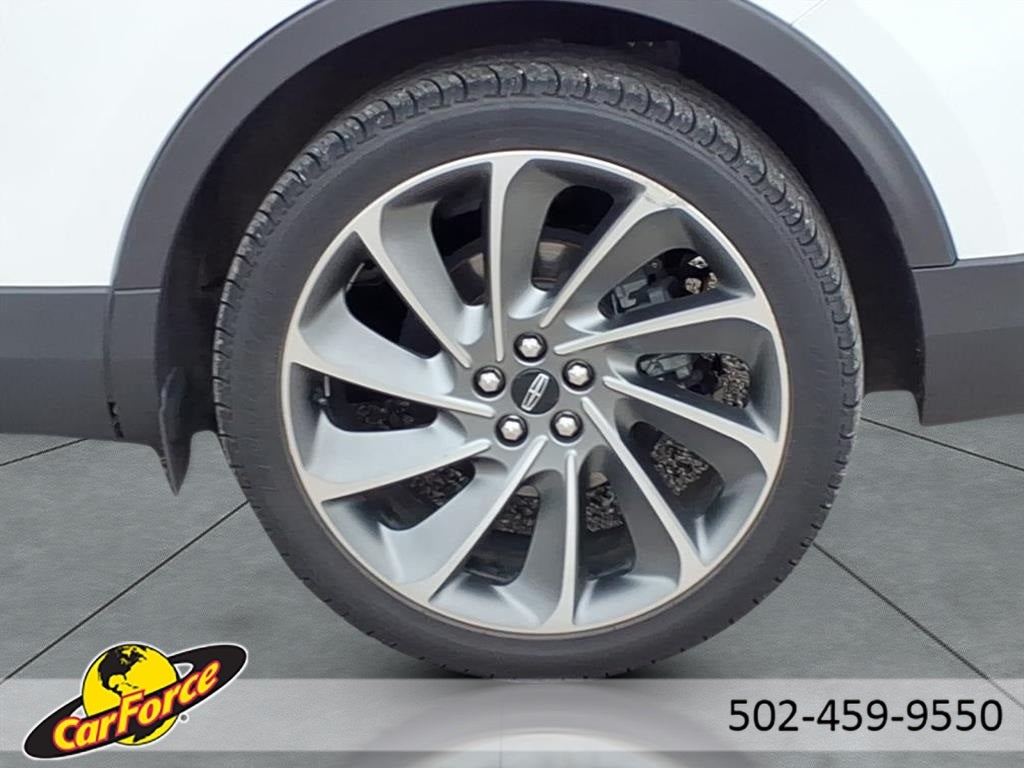 2020 Lincoln Nautilus Reserve