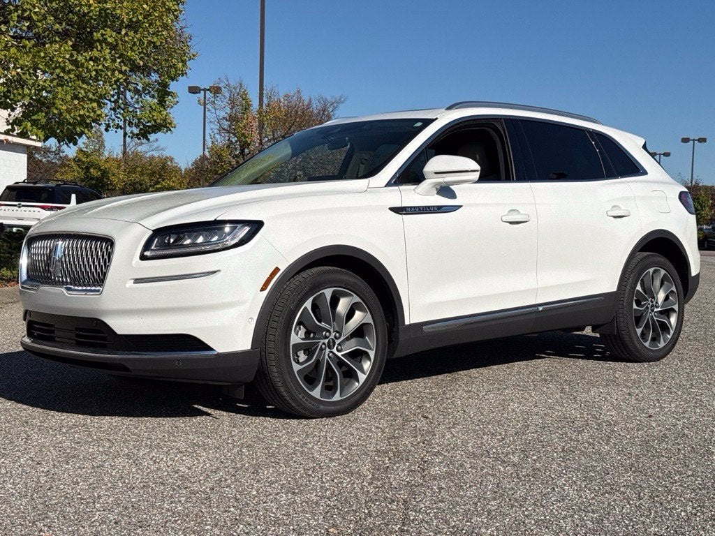2023 Lincoln Nautilus Reserve