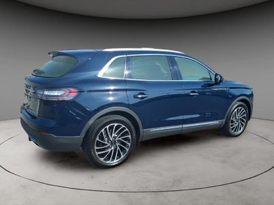 2020 Lincoln Nautilus Reserve