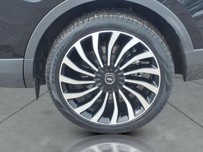 2022 Lincoln Nautilus Black Label