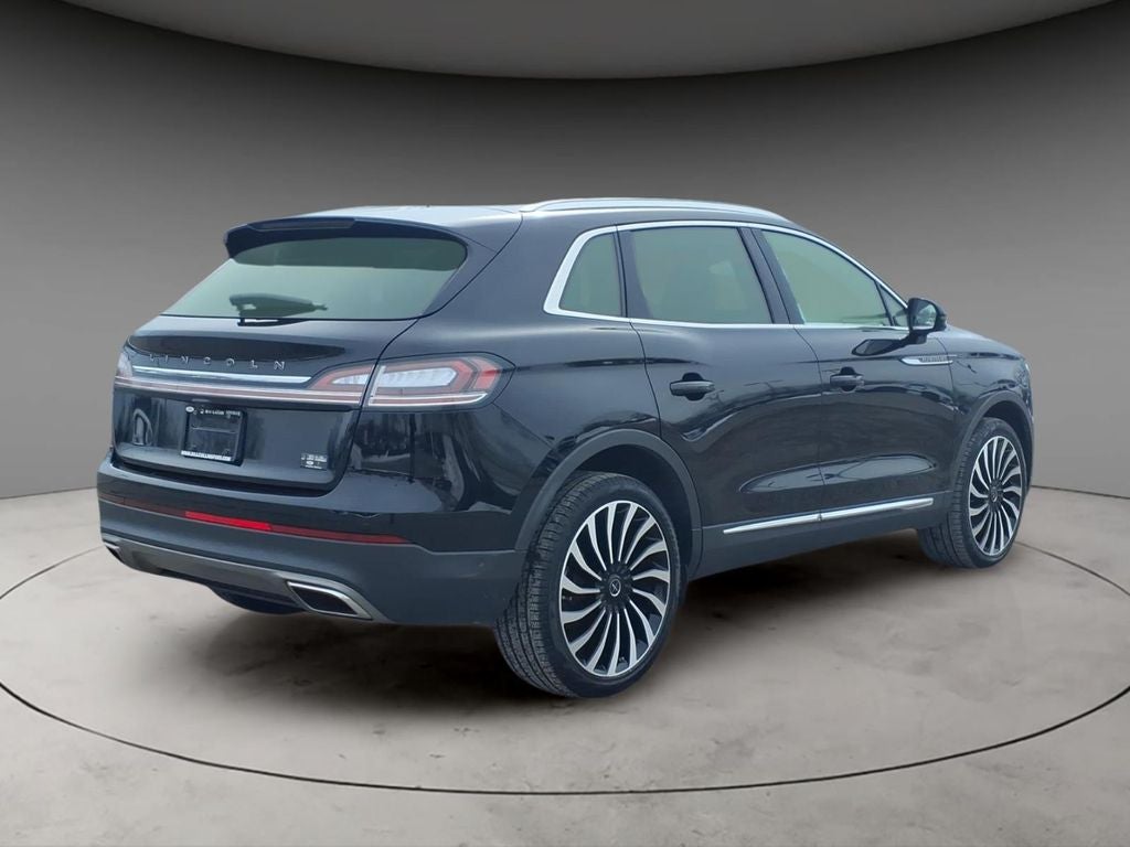 2022 Lincoln Nautilus Black Label
