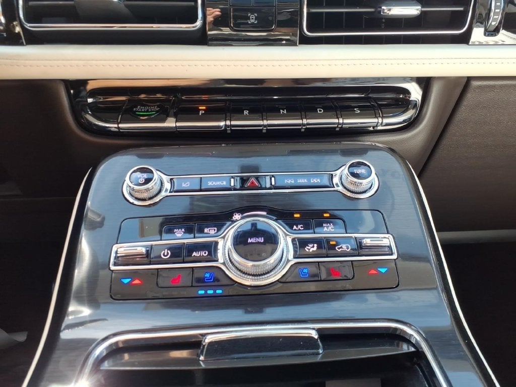2023 Lincoln Nautilus Black Label