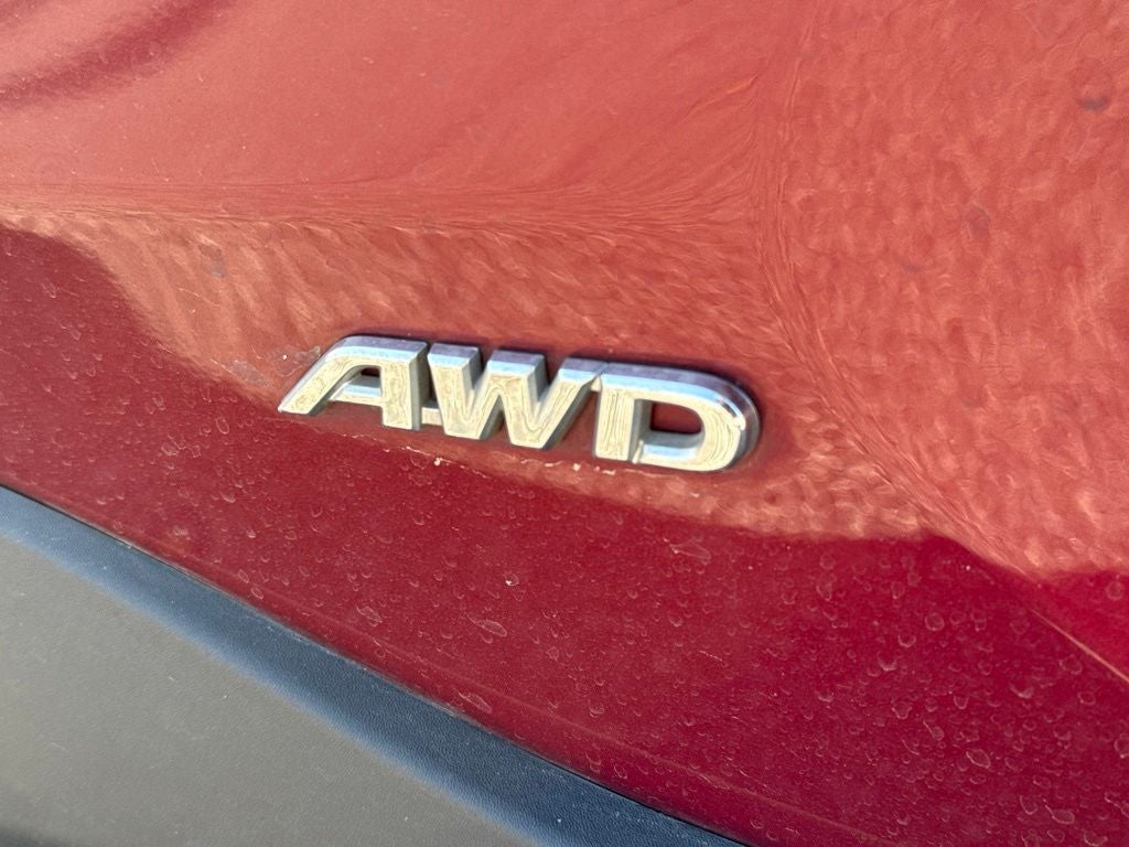 2019 Toyota RAV4 Hybrid XLE