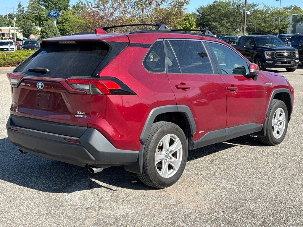 2019 Toyota RAV4 Hybrid XLE