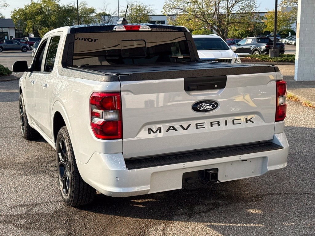 2026 Ford Maverick Lobo High