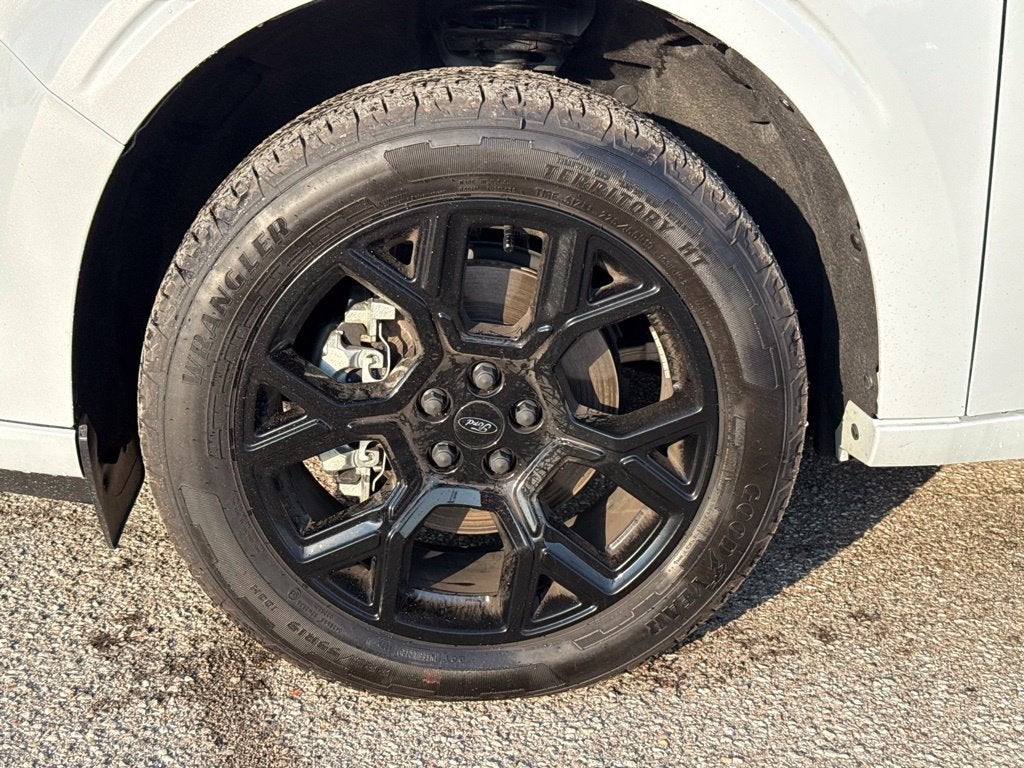 2026 Ford Maverick Lobo High