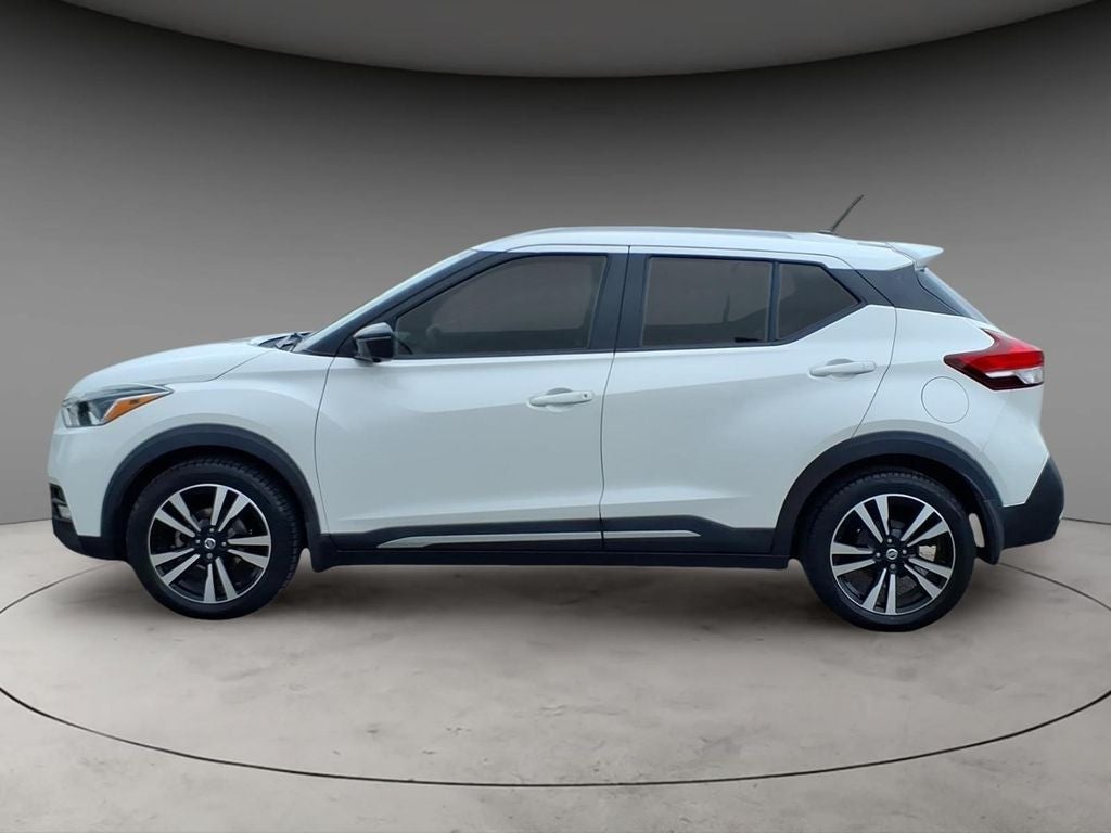 2019 Nissan Kicks SR
