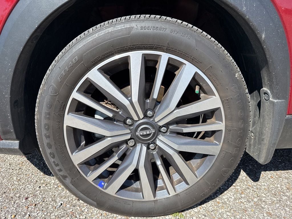 2024 Nissan Kicks SV