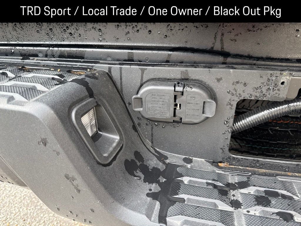 2022 Toyota Tacoma TRD Sport V6