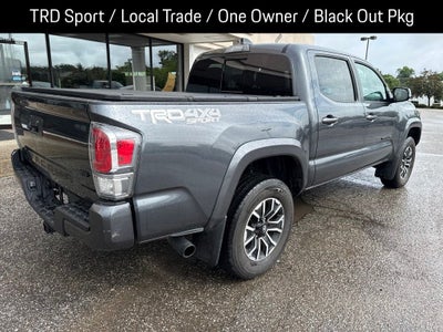 2022 Toyota Tacoma TRD Sport V6