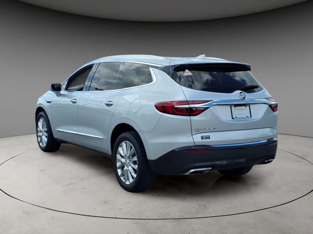 2020 Buick Enclave Essence