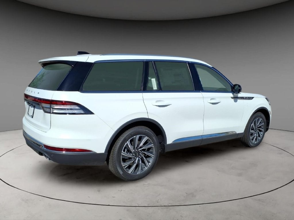 2027 Lincoln Aviator Premiere Premium