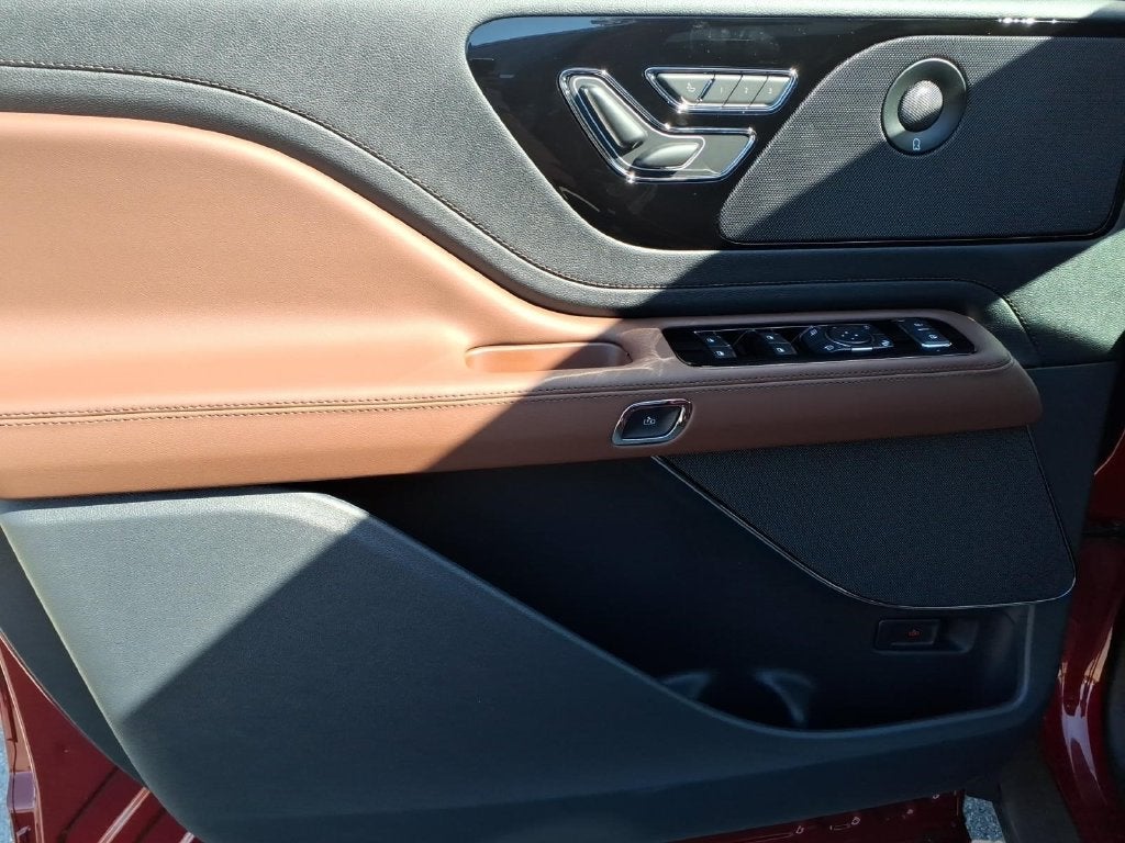 2027 Lincoln Aviator Reserve Premium