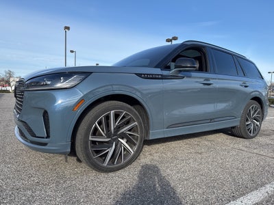 2025 Lincoln Aviator Black Label