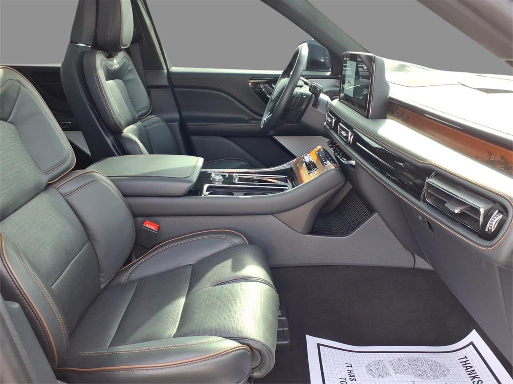 2025 Lincoln Aviator Black Label