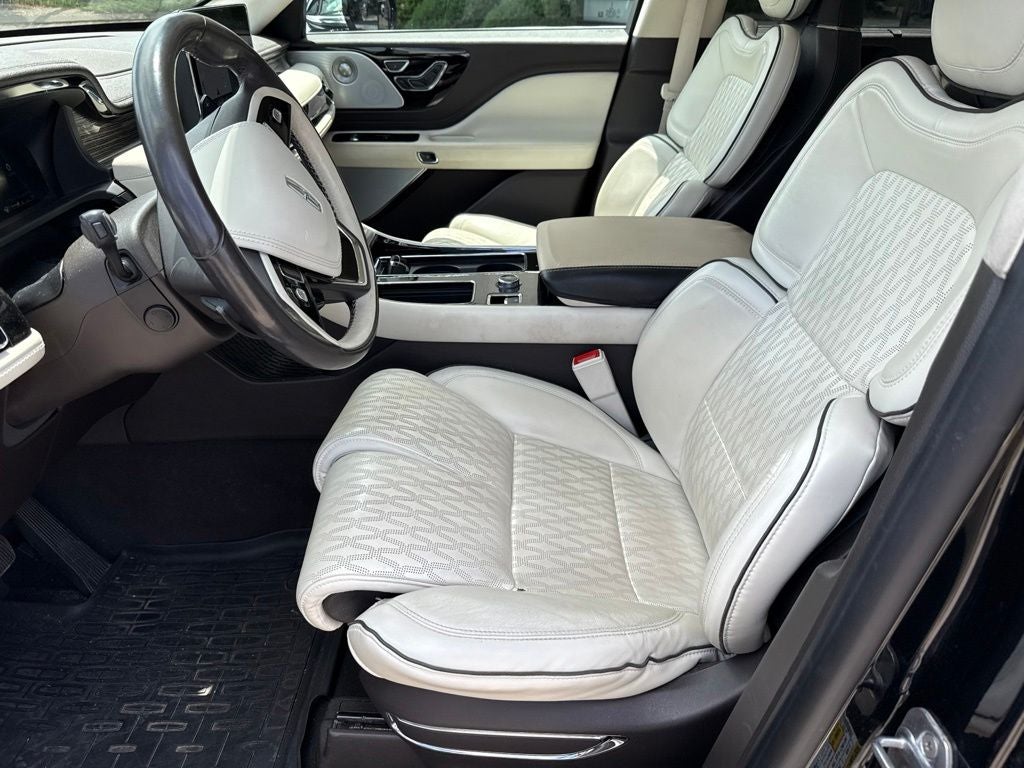 2020 Lincoln Aviator Black Label