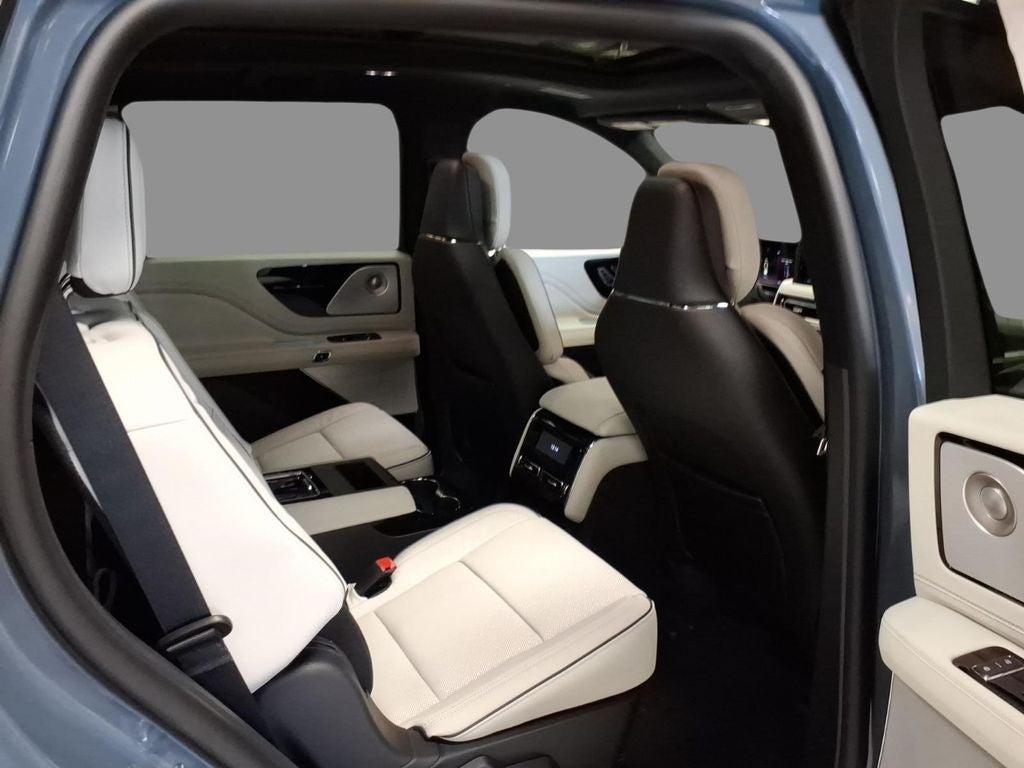 2026 Lincoln Aviator Black Label