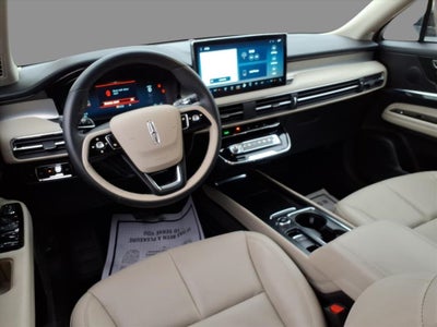 2025 Lincoln Corsair Premiere