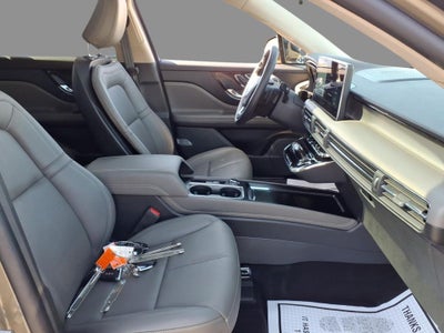 2025 Lincoln Corsair Premiere