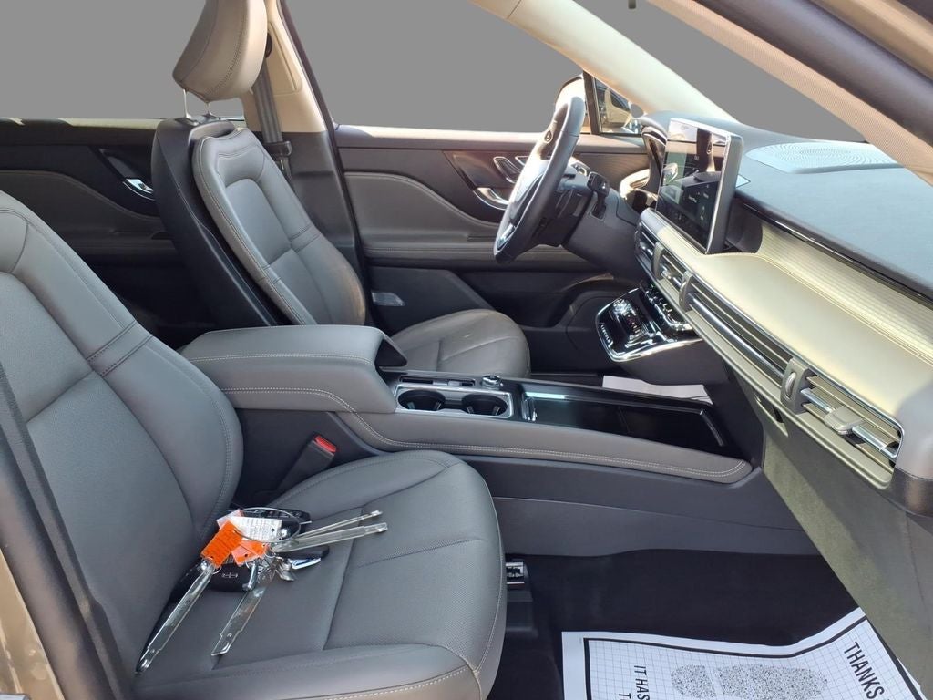 2025 Lincoln Corsair Premiere