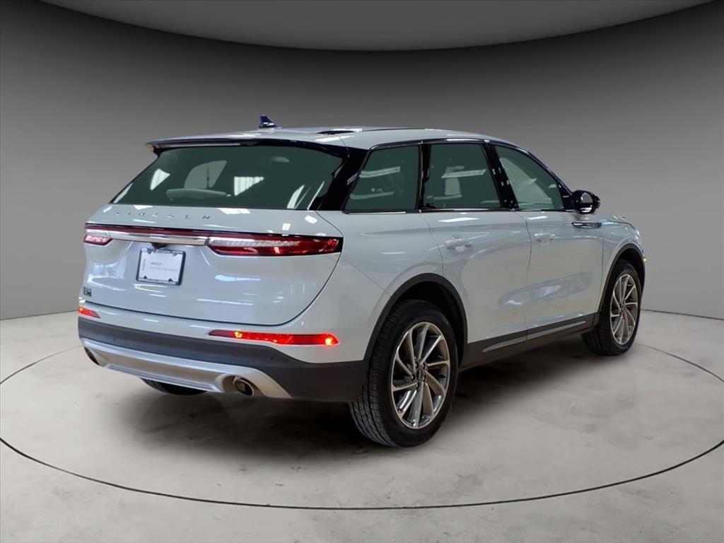 2025 Lincoln Corsair Premiere